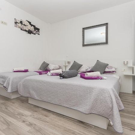 Apartmani Franko Baska Voda Exterior photo