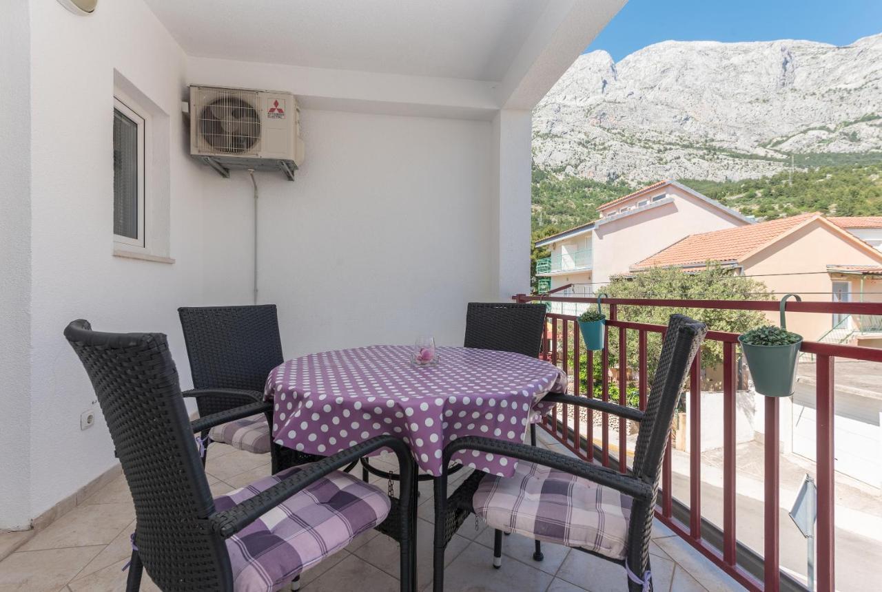 Apartmani Franko Baska Voda Exterior photo
