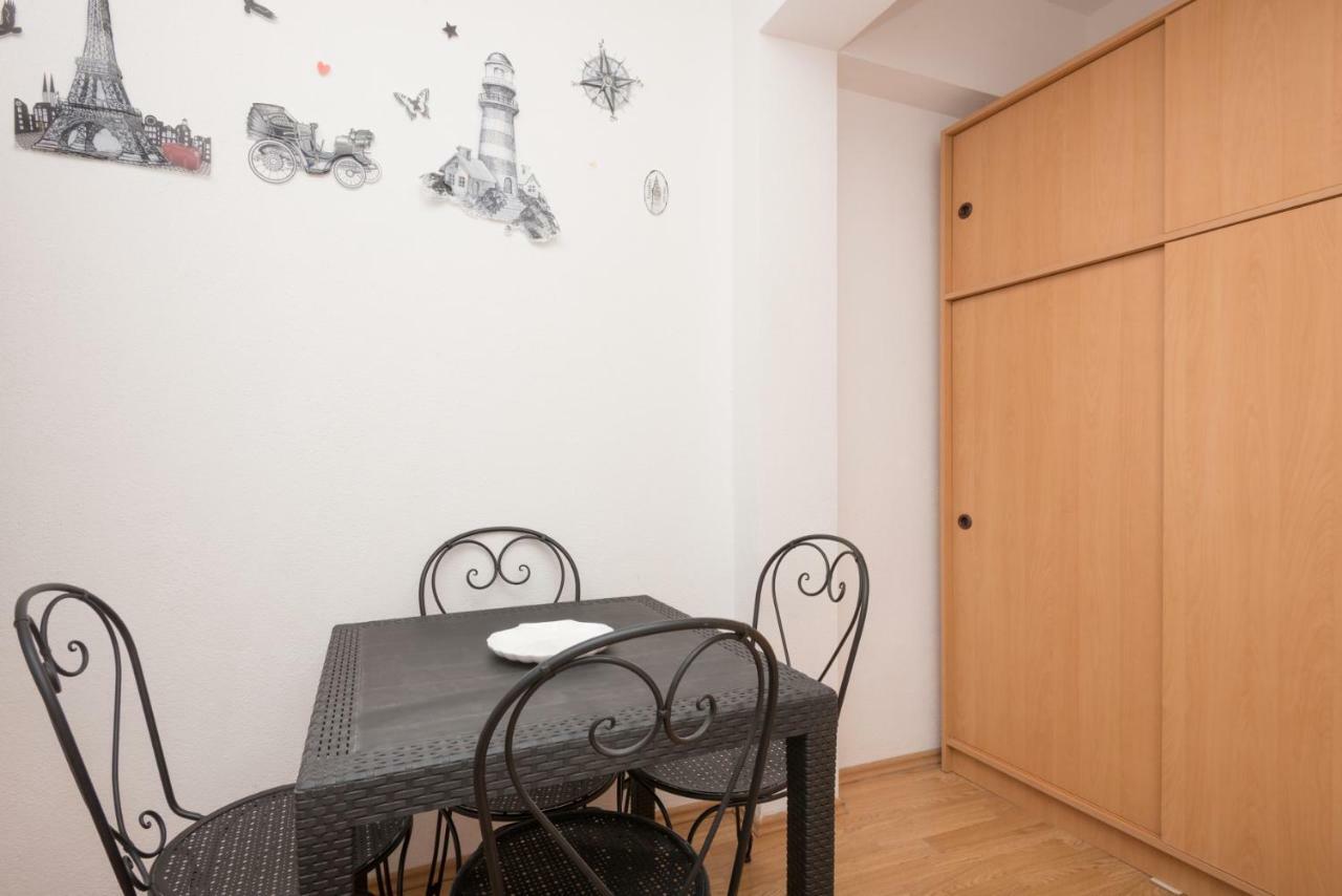 Apartmani Franko Baska Voda Exterior photo